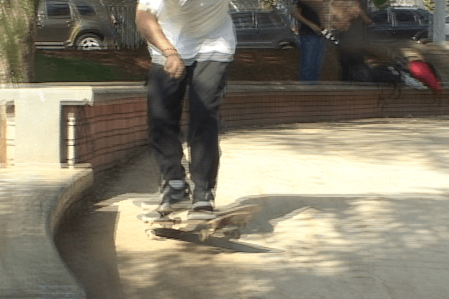 F/s Tail Slide Bigspin