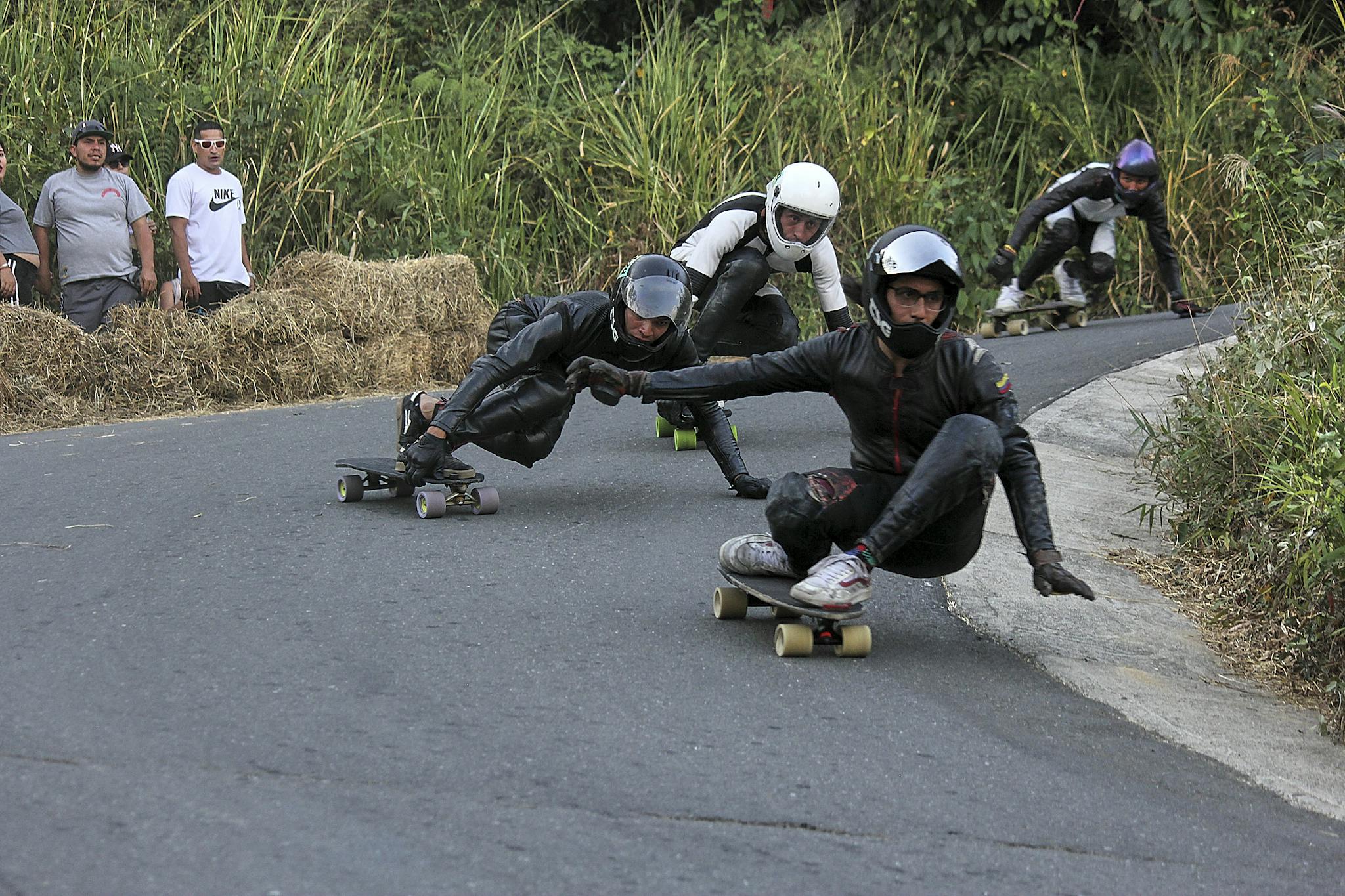 Salamina con mis hermanos del downhill