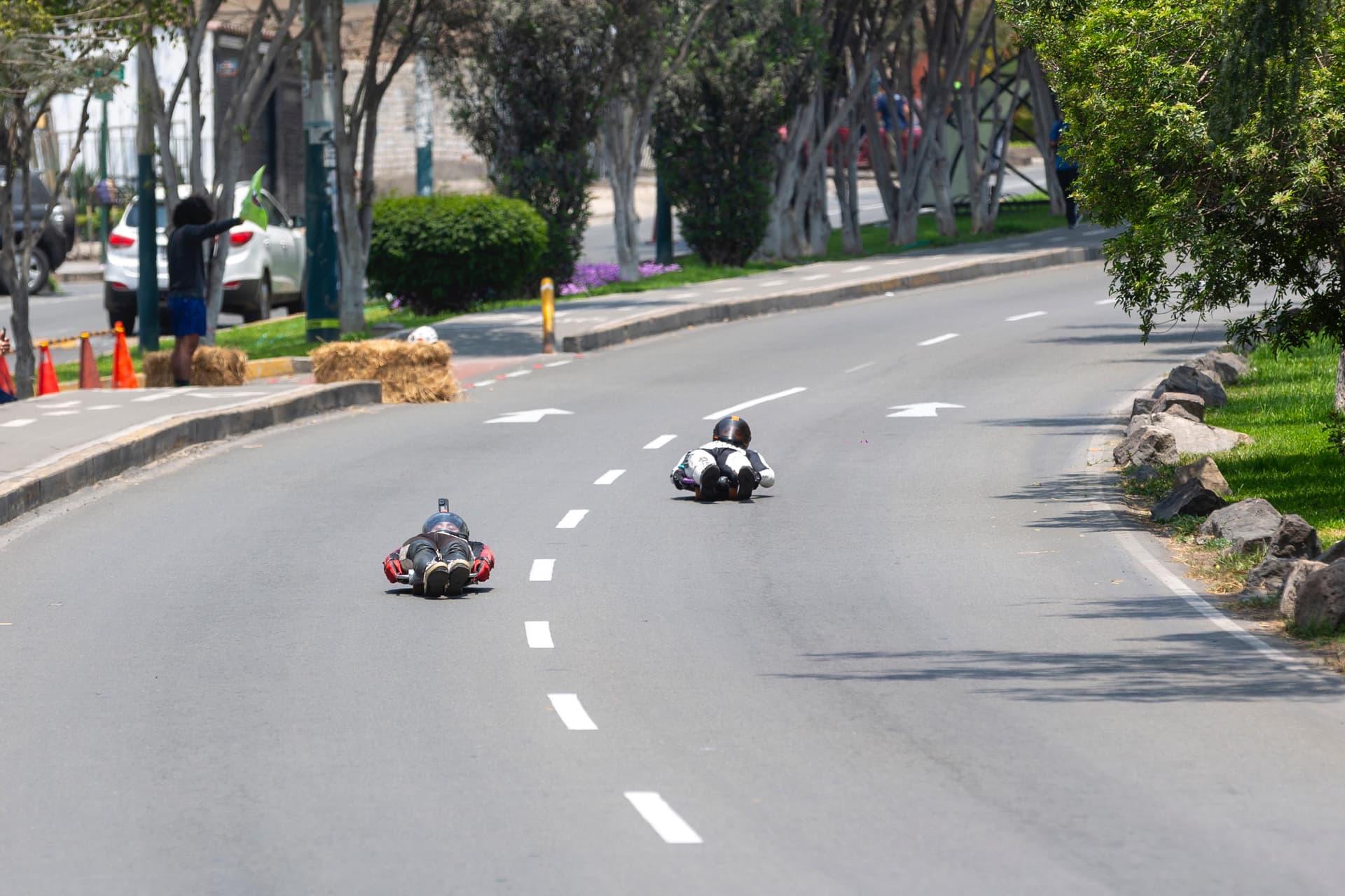 Túck a tope street luge