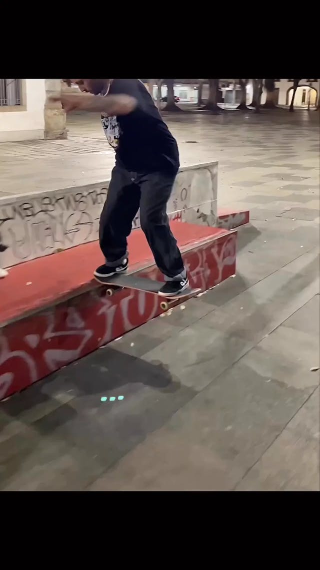 Fakie fs tail slide 270 out🌪️🌪️🌪️